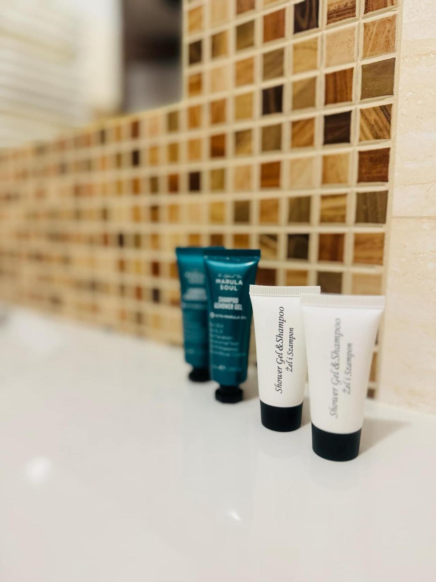 Magiczna Farma Hotel Obiady Maka I Magia زامبروو المظهر الخارجي الصورة