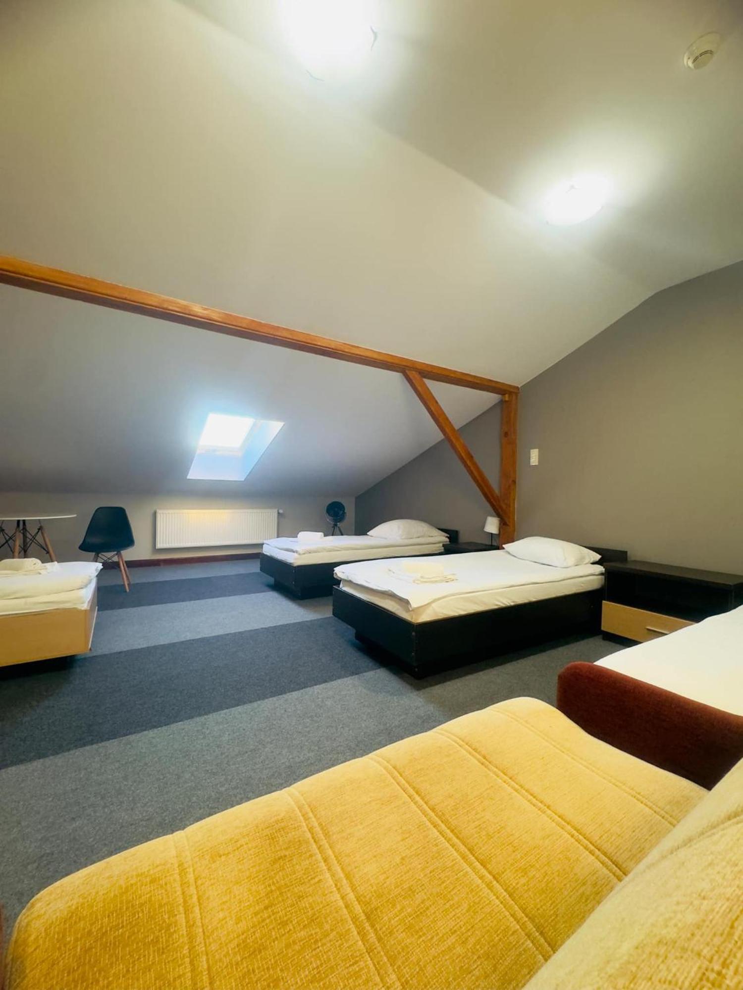 Magiczna Farma Hotel Obiady Maka I Magia زامبروو المظهر الخارجي الصورة