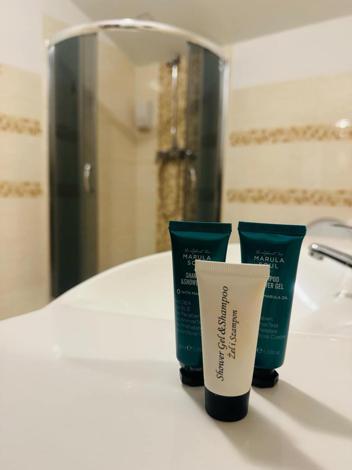 Magiczna Farma Hotel Obiady Maka I Magia زامبروو المظهر الخارجي الصورة