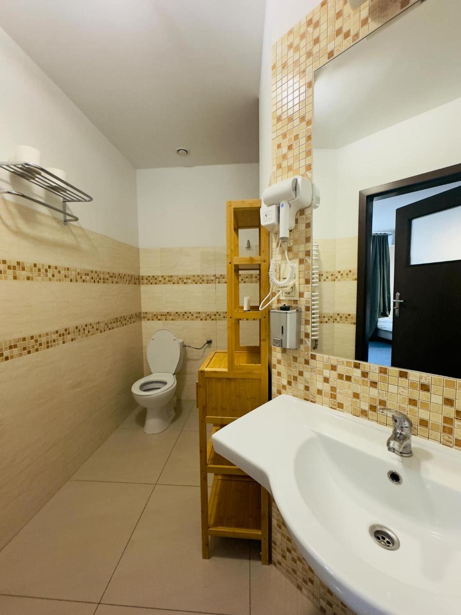 Magiczna Farma Hotel Obiady Maka I Magia زامبروو المظهر الخارجي الصورة